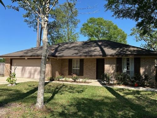210 Whisperwood Blvd, Slidell, LA, 70458-1128 | Card Image
