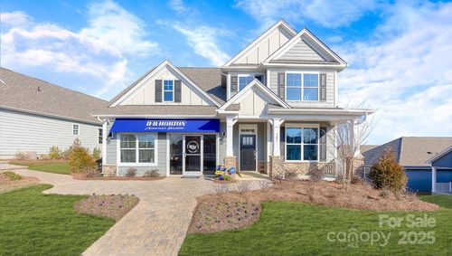 9 Thornberry Rd, Hendersonville, NC, 28792-0655 | Card Image
