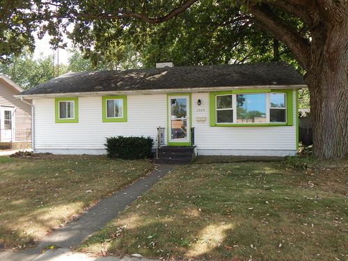 1009 W Coolspring Ave, Michigan City, IN, 46360-5977 | Card Image