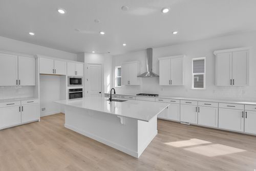 106-243 E Polaris Dr, Saratoga Springs, UT, 84045-4024 | Card Image