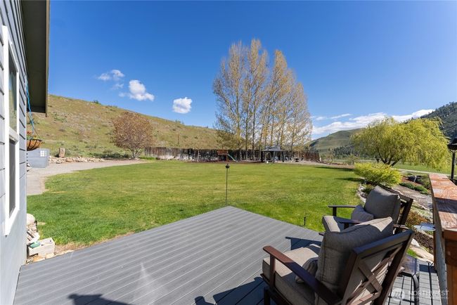 2081 State Route 153, House other with 4 bedrooms, 3 bathrooms and 4 parking in Carlton WA | Image 27