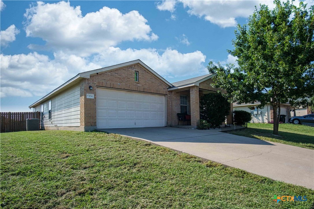 Milky Way Ave, Killeen, TX 76542
