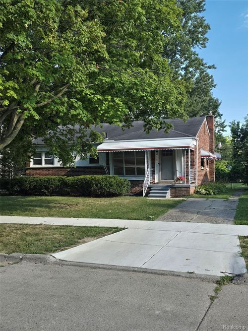 29093 Emerson St, Inkster, MI, 48141-1127 | Card Image