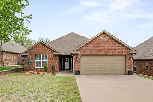 5714 W 8th Ct, Stillwater, OK, 74074-1174 | Card Image