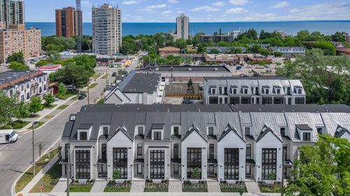 2274 Sovereign St, Oakville, ON, L6L1L6 | Card Image