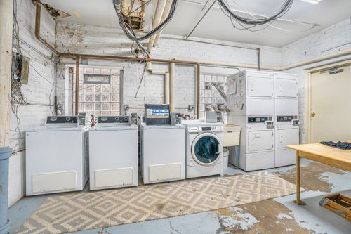 apt-302-4126 Kedvale Ave, Chicago, IL, 60641-3187 | Card Image