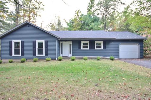 5 Drake Ln, Rock Hill, NY, 12775-8203 | Card Image