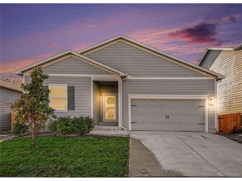210 N Stewart St, Keenesburg, CO, 80643-9048 | Card Image