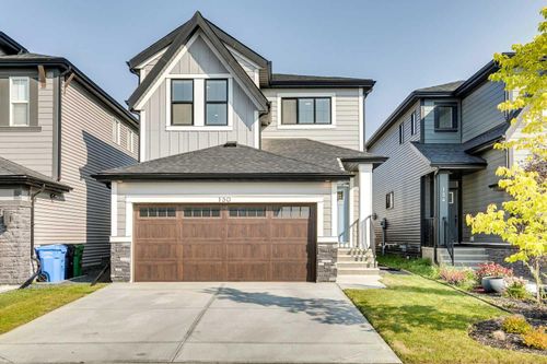 150 Creekstone Passage Sw, Calgary, AB, T2X4R3 | Card Image