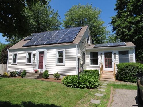 518 Summer St, Abington, MA, 02351-2524 | Card Image
