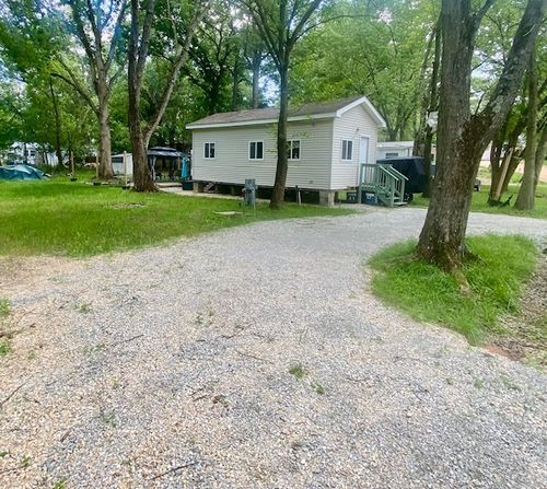 2/141&142 Woodhaven, Sublette, IL, 61367 | Card Image