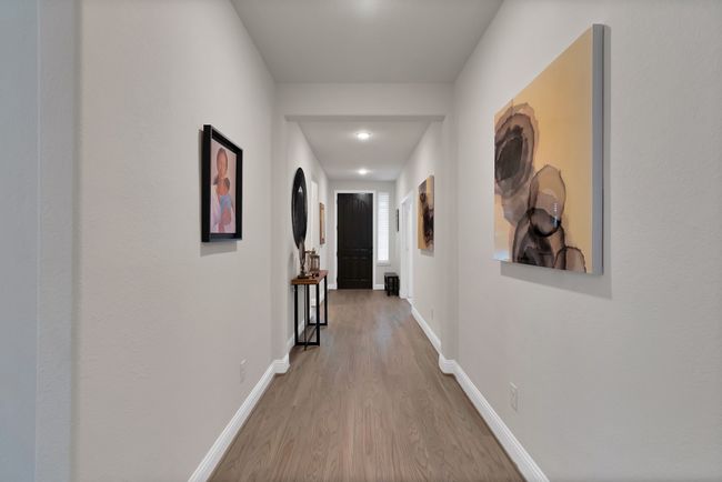 6012 Hightower St, House other with 5 bedrooms, 3 bathrooms and null parking in Aubrey TX | Image 6