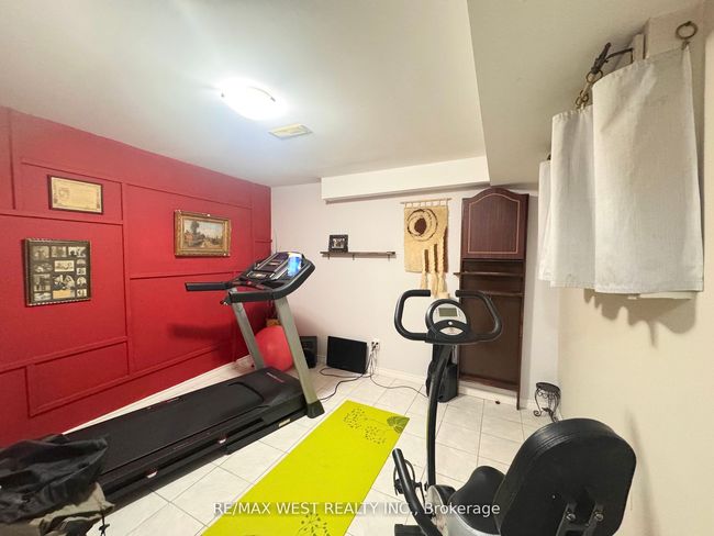 425 Hansen Rd N, House other with 4 bedrooms, 3 bathrooms and 4 parking in Brampton ON | Image 30