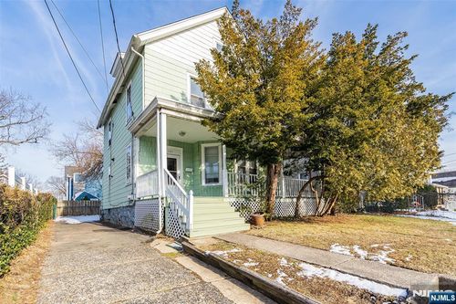 101 Brook Ave, Englewood, NJ, 07631-1734 | Card Image