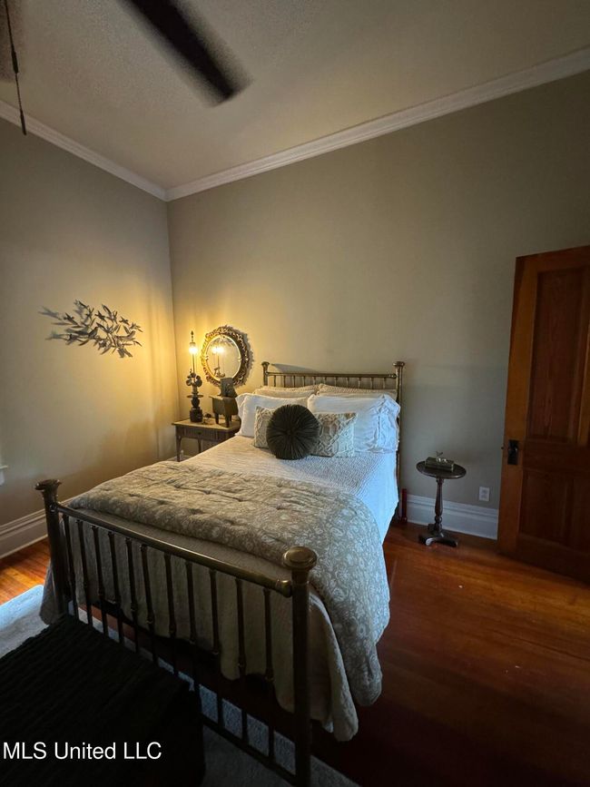 Primary bedroom | Image 26