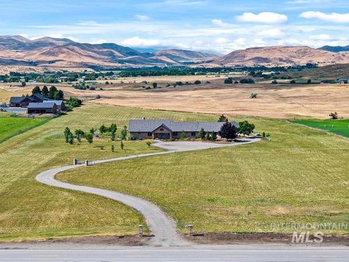 9650 N Highway 52, Horseshoe Bend, ID, 83629-5115 | Card Image