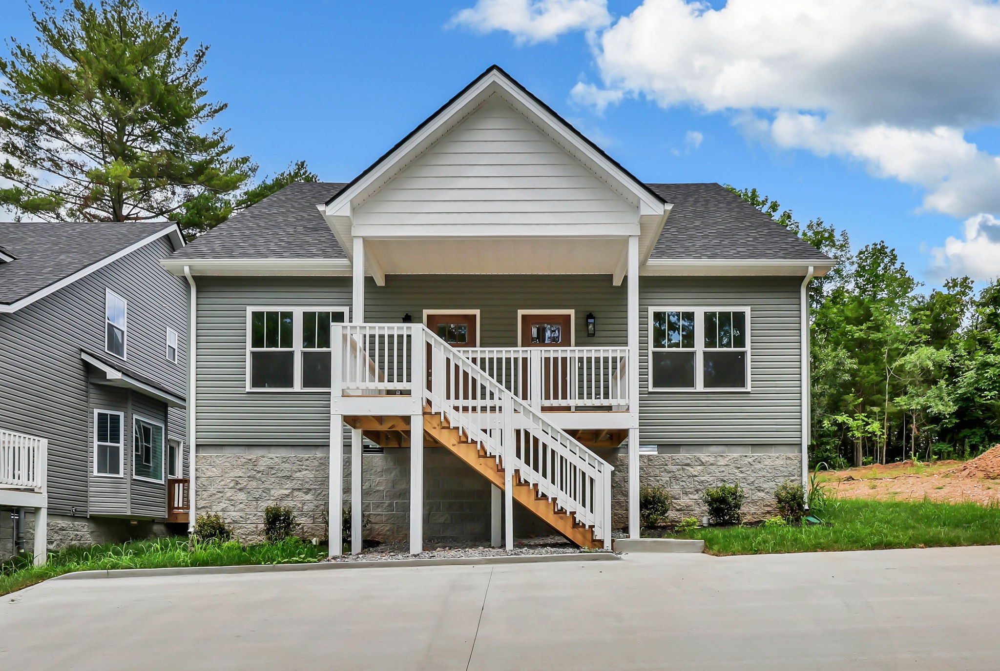 60 E Fork Dr, Clarksville, TN 37042