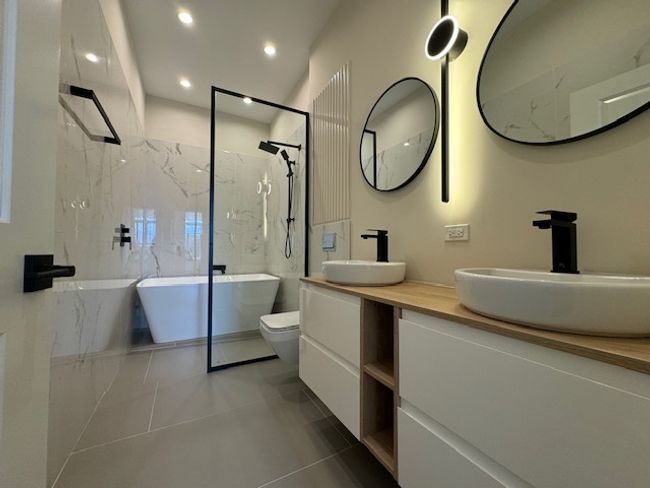103 - 4177 W Belmont Ave, Condo with 3 bedrooms, 2 bathrooms and 2 parking in Chicago IL | Image 13