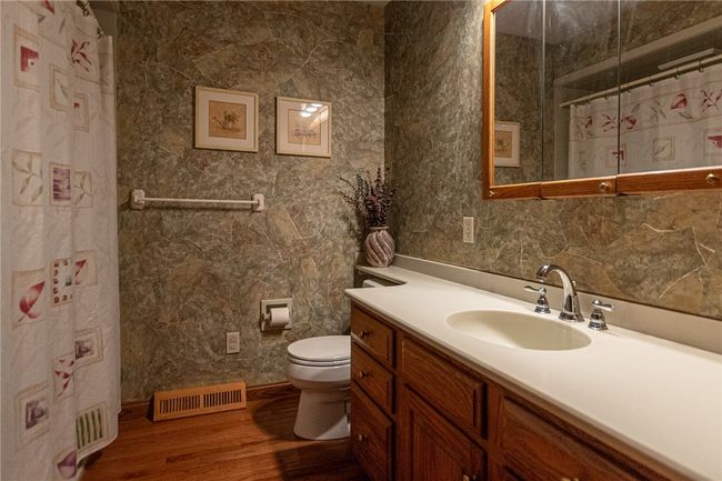 3880 Lamor Rd, House other with 3 bedrooms, 2 bathrooms and 2 parking in Hermitage PA | Image 26