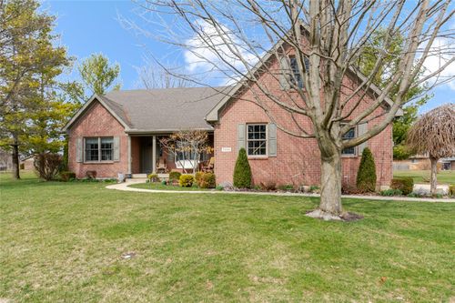 7335 Melinda Ct, Dayton, OH, 45414-2264 | Card Image