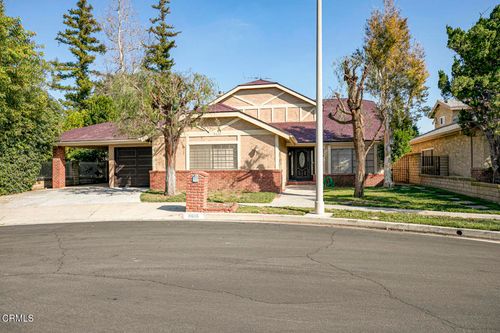 8616 Blauvelt Pl, Sherwood Forest, CA, 91325-3153 | Card Image