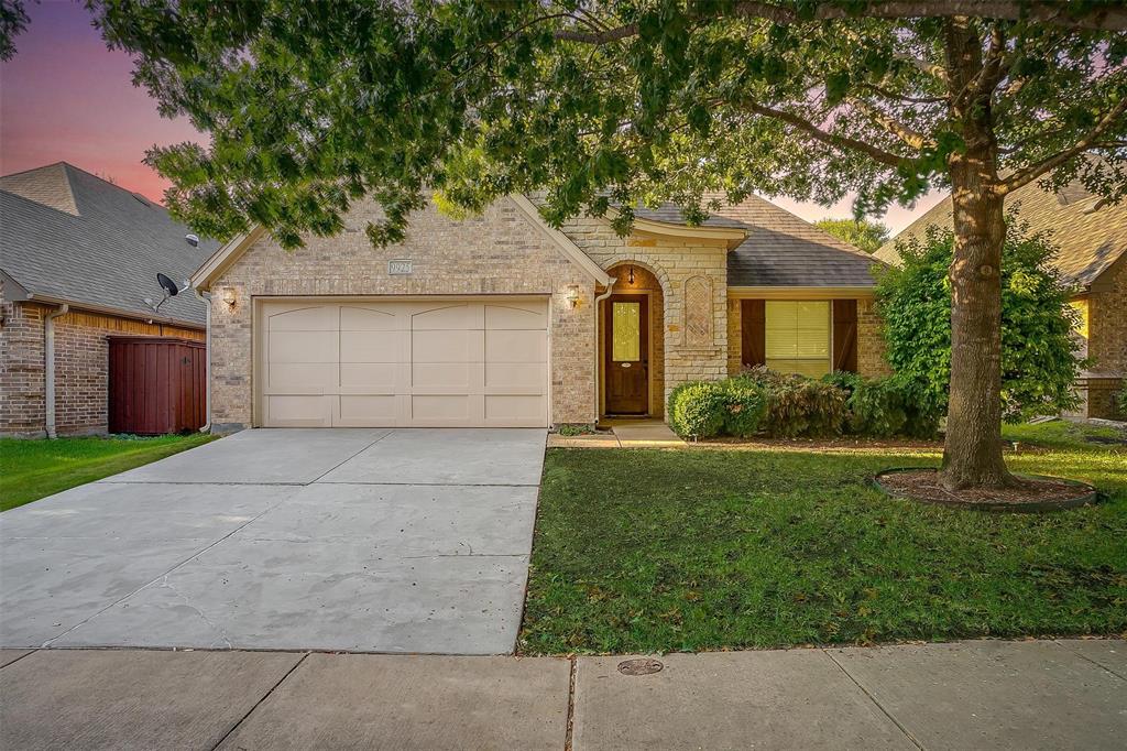 Rolling Hills Dr, Benbrook, TX 76126