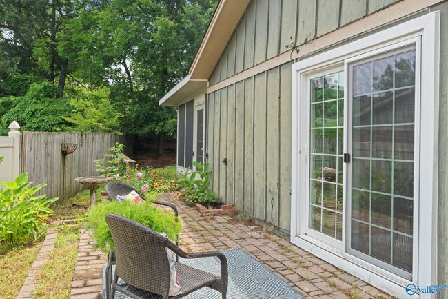 702 Royce Cir Se, House other with 4 bedrooms, 2 bathrooms and null parking in Huntsville AL | Image 30