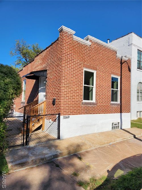 3169 Pennsylvania Ave, Saint Louis, MO, 63118-2223 | Card Image