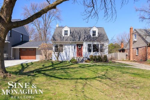 318 Kerby Rd Road, Grosse Pointe Farms, MI, 48236 | Card Image