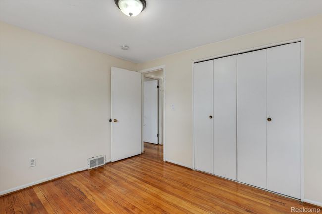 31209 Blair Dr, House other with 3 bedrooms, 2 bathrooms and null parking in Warren MI | Image 14