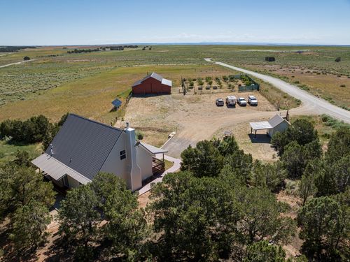 684 W Blue Mountain Ridge Dr, Monticello, UT, 84535-8019 | Card Image