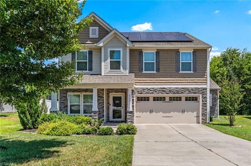 4515 Wedge Dr, Pfafftown, NC, 27040-9832 | Card Image