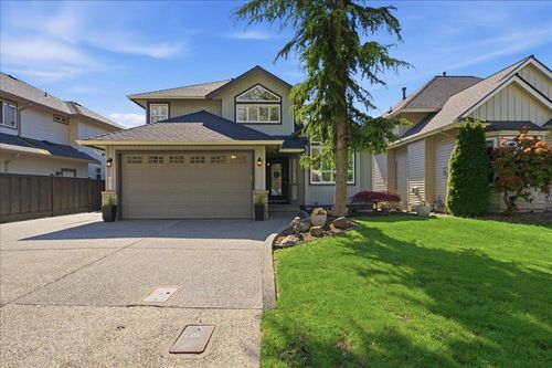 20746 97b Ave, Langley, BC, V1M3Y3 | Card Image