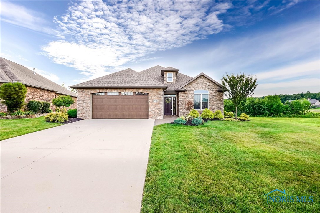 Andrew Jackson Ln, Findlay, OH 45840