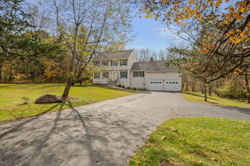 41 Northford Rd, Wallingford, CT, 06492-5518 | Card Image