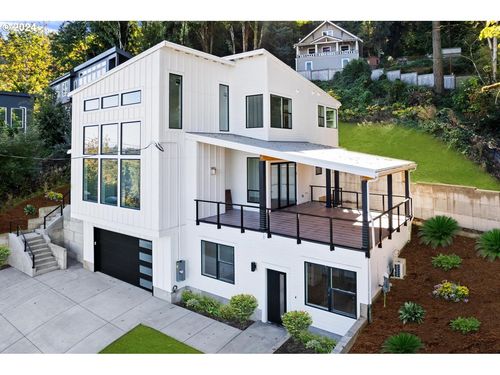 9316 Nw Hardy Ave, Portland, OR, 97231-1106 | Card Image