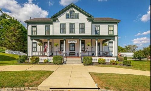 309 Barnhardt Cir, Fort Oglethorpe, GA, 30742-3605 | Card Image
