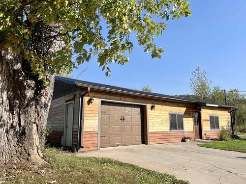 616 S 6th St, READSTOWN, WI, 54652-7048 | Card Image