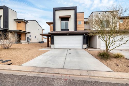 3343 E Big Bend Ln, Washington, UT, 84780 | Card Image