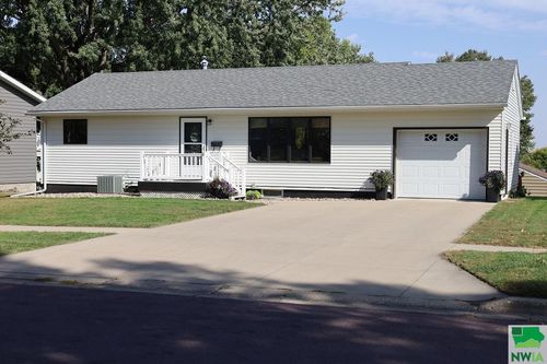 1006 S Marshall St, Rock Rapids, IA, 51246 | Card Image