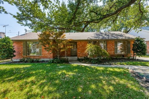 6344 Town Hill Ln, Dallas, TX, 75214-2045 | Card Image