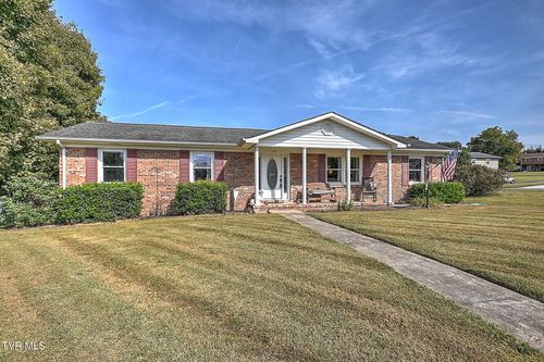 100 Royal Oak Dr, Blountville, TN, 37617-5515 | Card Image