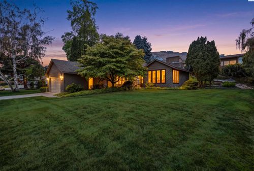 2507 Dawn Hill Ct, Richland, WA, 99352-9670 | Card Image