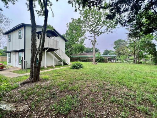 b-207 S Avenue A, Willis, TX, 77378-5621 | Card Image