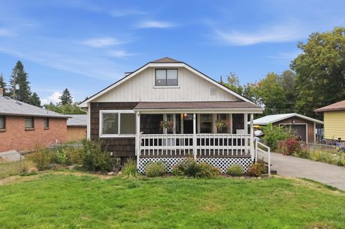 3807 E 26th Ave, Spokane, WA, 99223-5615 | Card Image