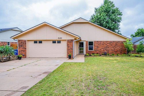 321 E Marie Drive, Stillwater, OK, 74075-0000 | Card Image