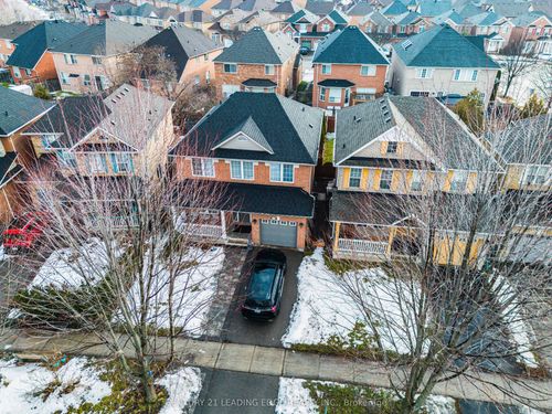 37 Landsdown Cres, Markham, ON, L6E1M6 | Card Image