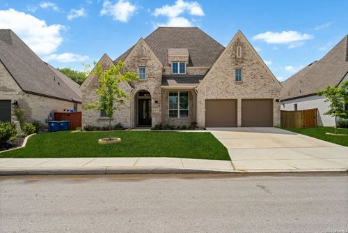 28707 Lucille Pl, Boerne, TX, 78006-2686 | Card Image