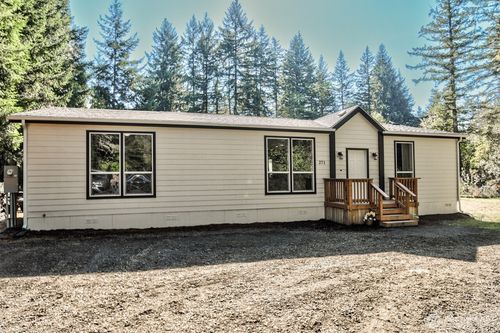 271 E Lansky Dr, Shelton, WA, 98584-1306 | Card Image