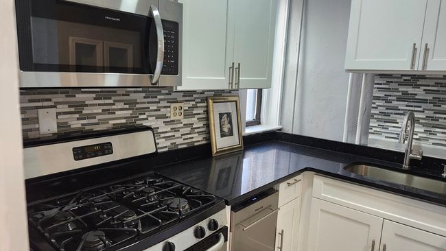 APT-7 - 1258 Commonwealth Ave, Condo with 2 bedrooms, 1 bathrooms and null parking in Boston MA | Image 6